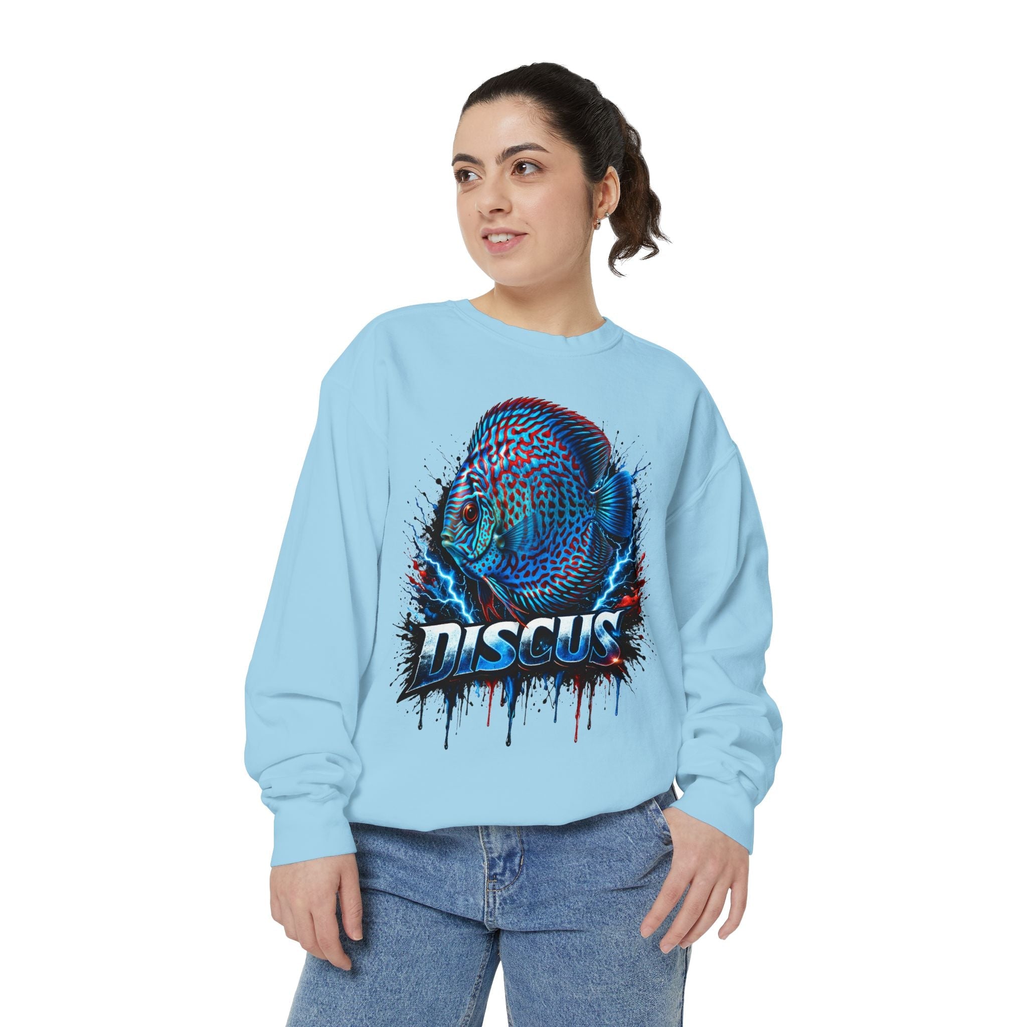Discus Fish Graphic Sweatshirt — Vibrant Aquarium Lover Crewneck