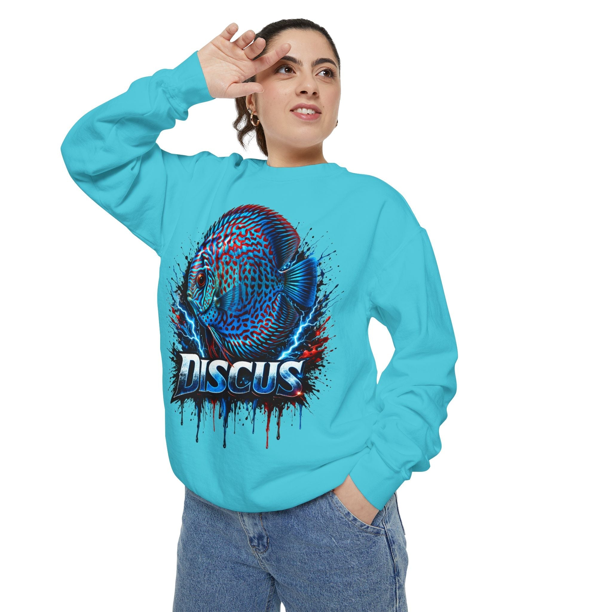 Discus Fish Graphic Sweatshirt — Vibrant Aquarium Lover Crewneck