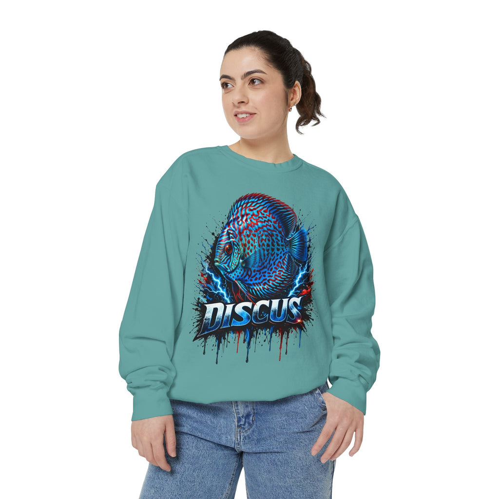 Discus Fish Graphic Sweatshirt — Vibrant Aquarium Lover Crewneck